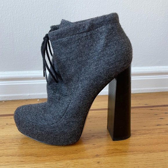 Alexander Wang Platform Lace Up Booties
Women's Size 39 - Picture 2 of 12